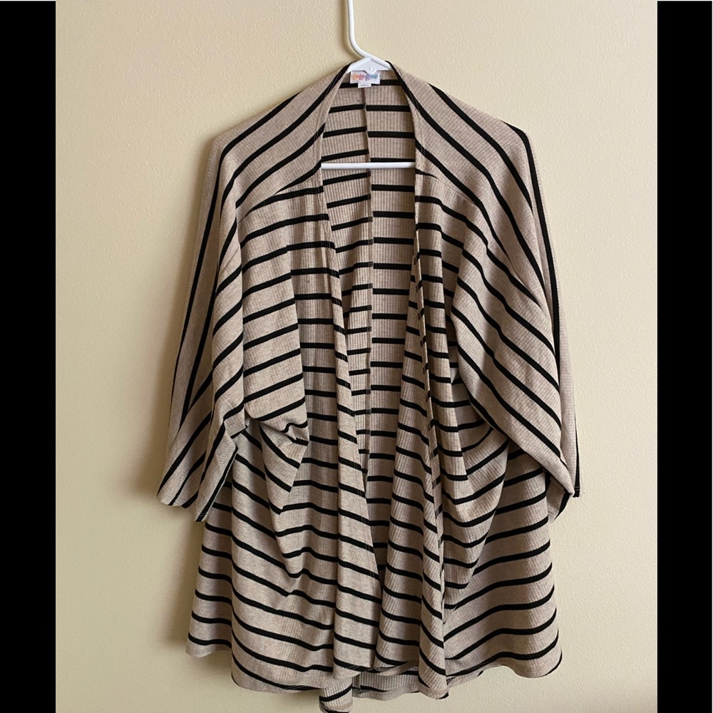 LuLaRoe Cover up cardigan - L
